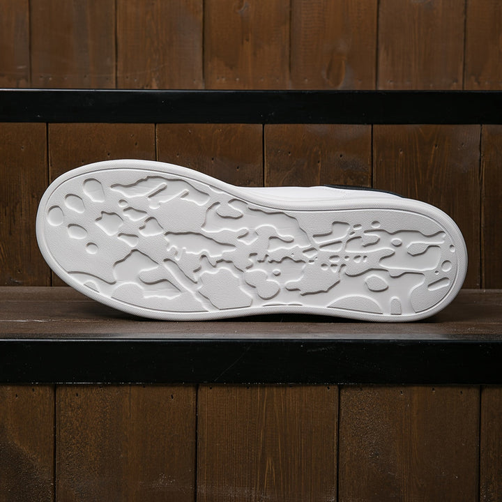 Witte dames sneakers met ondersteuning en demping – voor een comfortabele en actieve dag