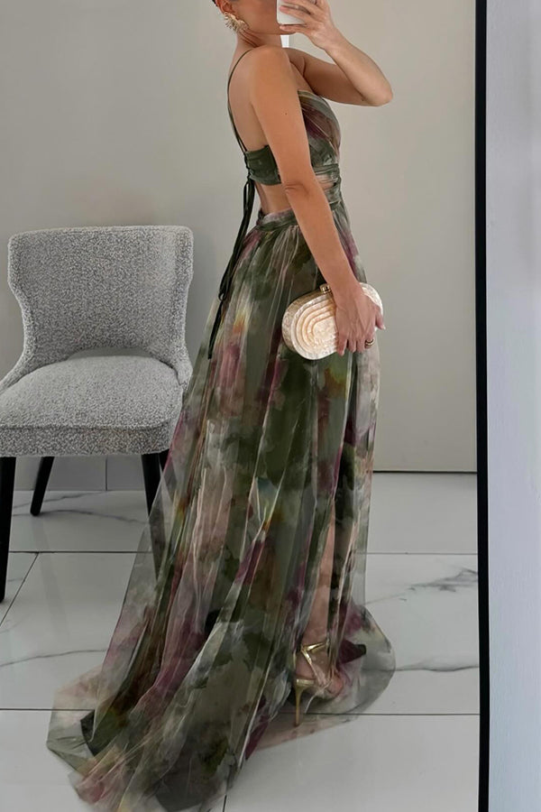 Zomerjurk met open rug, gedrapeerde taille en bloemenprint