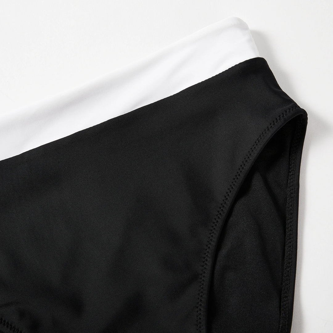 Off-shoulder bikiniset met hoge taille en bandagedetails – speels, stijlvol en flatterend
