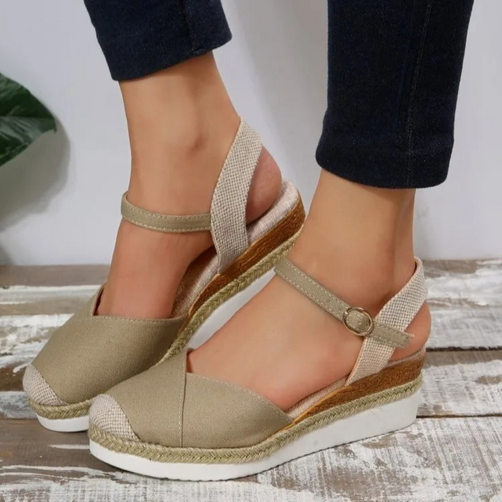Ilse - Dames Sandalen met Gespsluiting