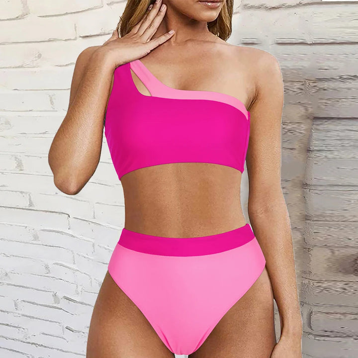 Off-shoulder bikiniset met hoge taille en bandagedetails – speels, stijlvol en flatterend