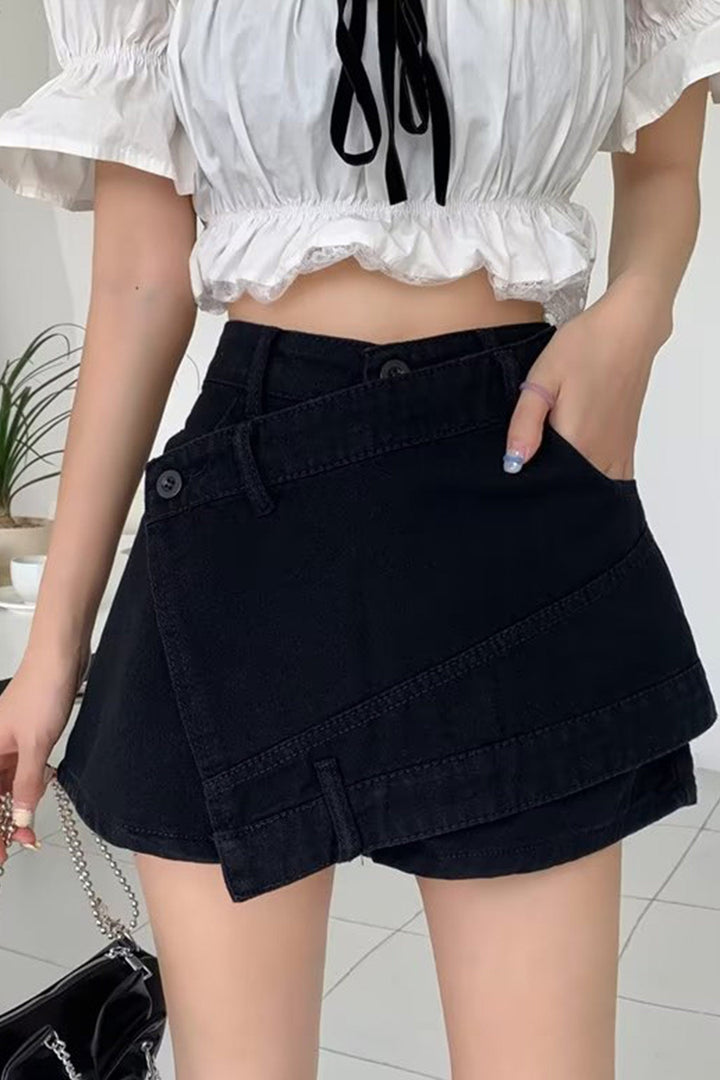 Isa – High-Waist Denim Skorts met Asymmetrisch Detail