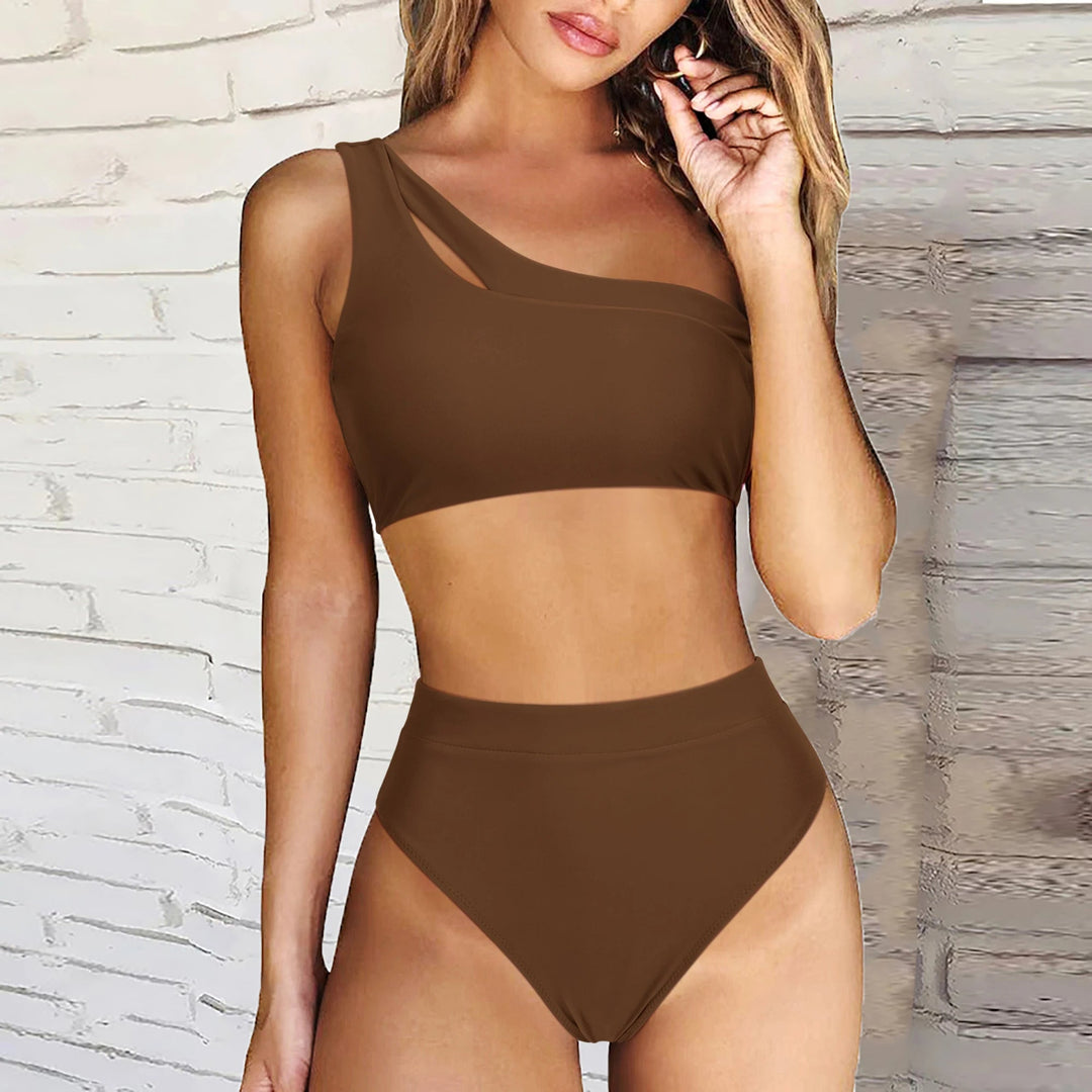 Off-shoulder bikiniset met hoge taille en bandagedetails – speels, stijlvol en flatterend