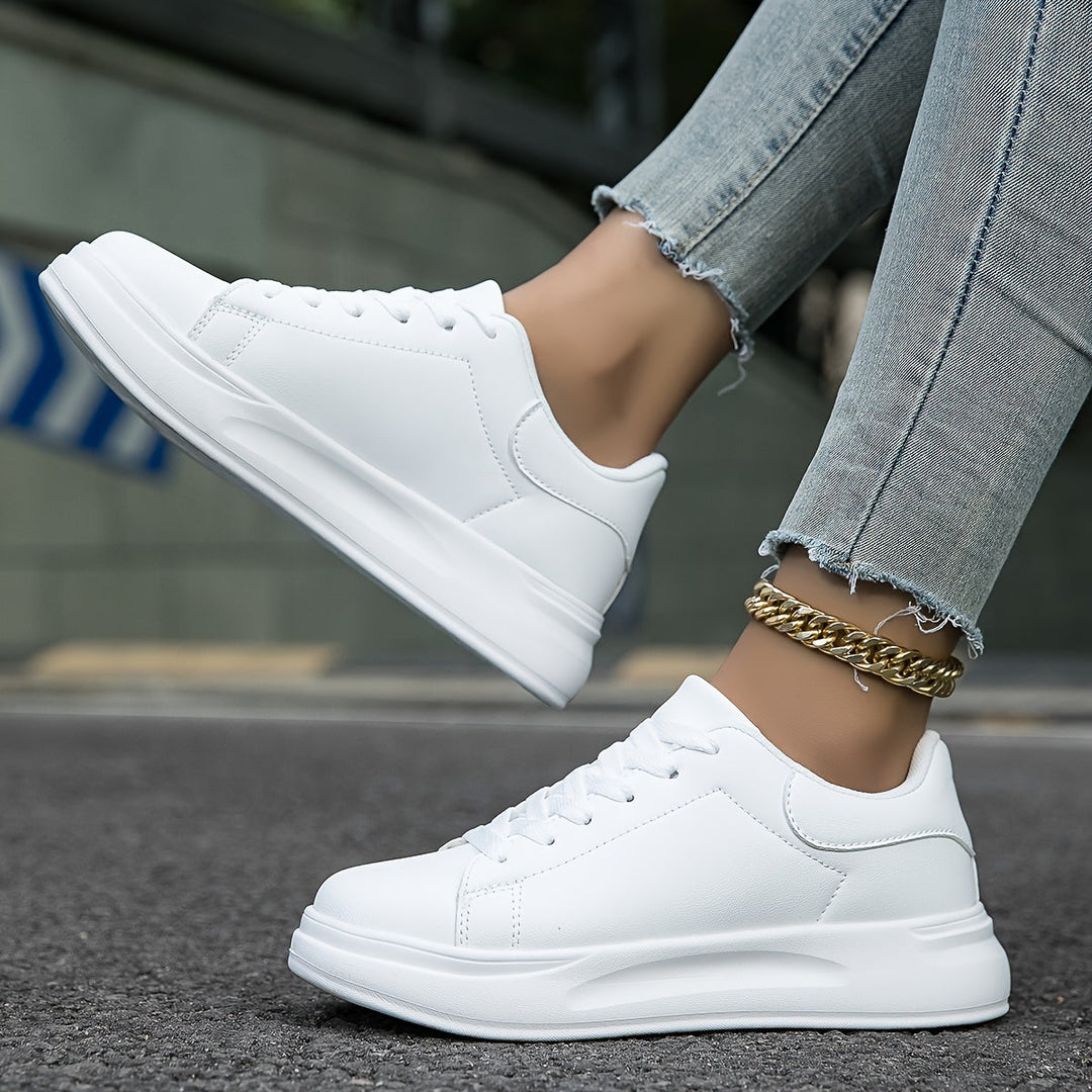 Witte dames sneakers met ondersteuning en demping – voor een comfortabele en actieve dag