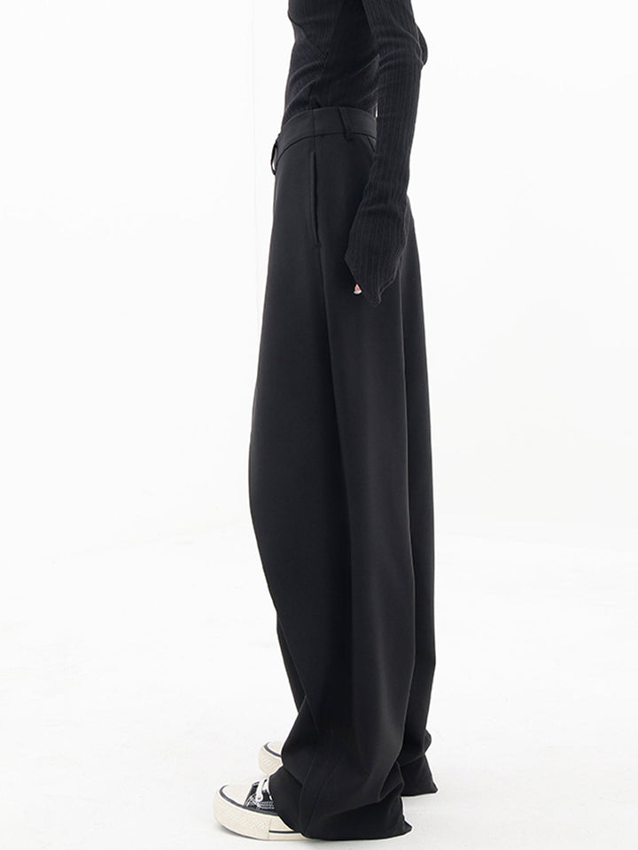 Klassieke Wijde Pantalon met Asymmetrische Laag en Knopen