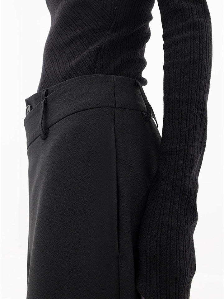 Klassieke Wijde Pantalon met Asymmetrische Laag en Knopen