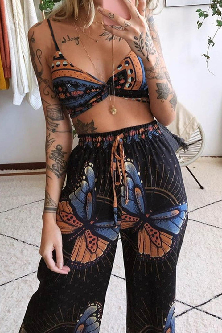 Noëlle – Two-Piece Set met Vlinderprint en Gedraaide Crop Top