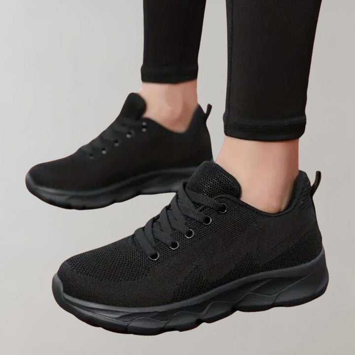 Lina | Lichtgewicht ademende stof sneakers voor dames met sportieve look