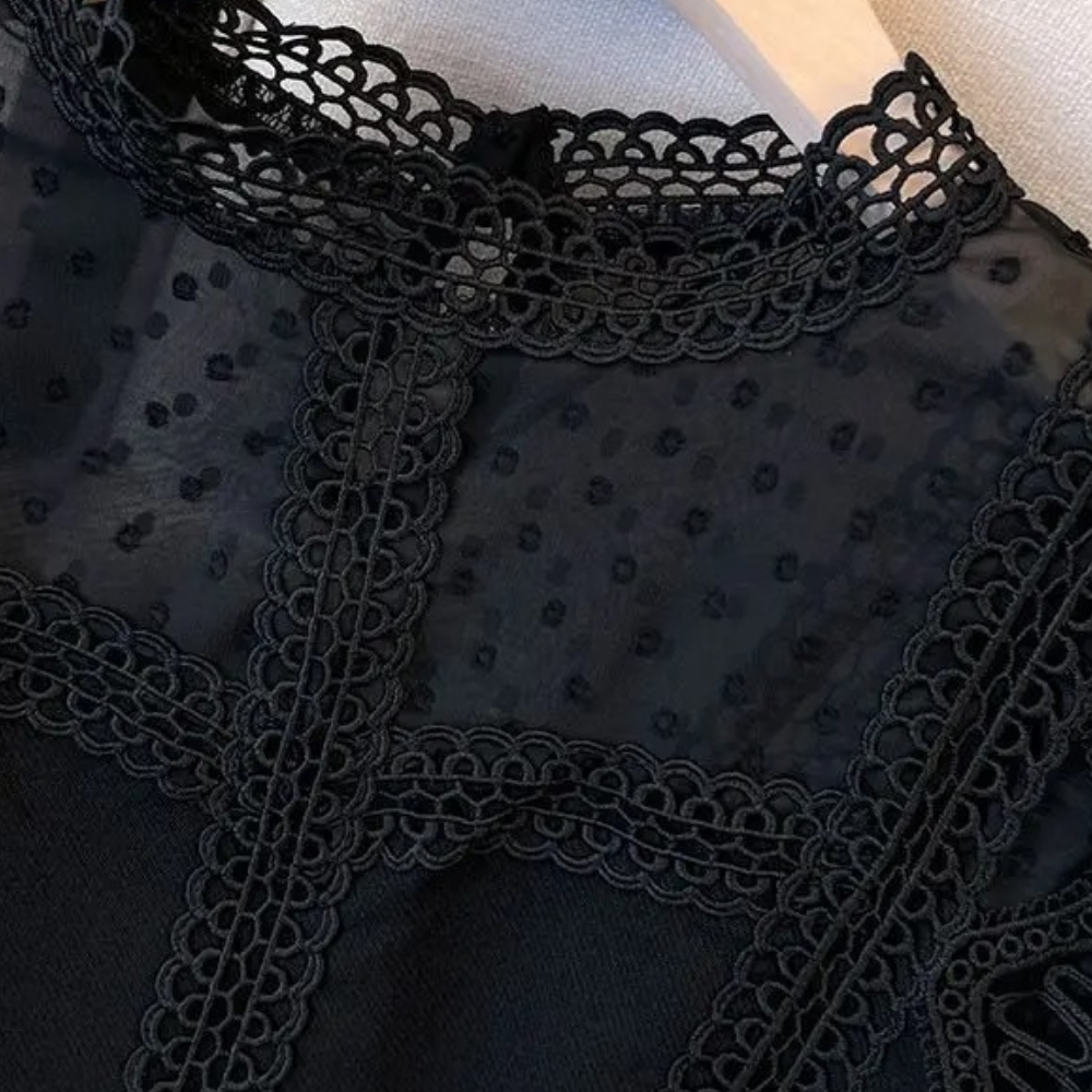 Florence - Dames Blouse - Zwarte Kanten Details voor een Chique Look