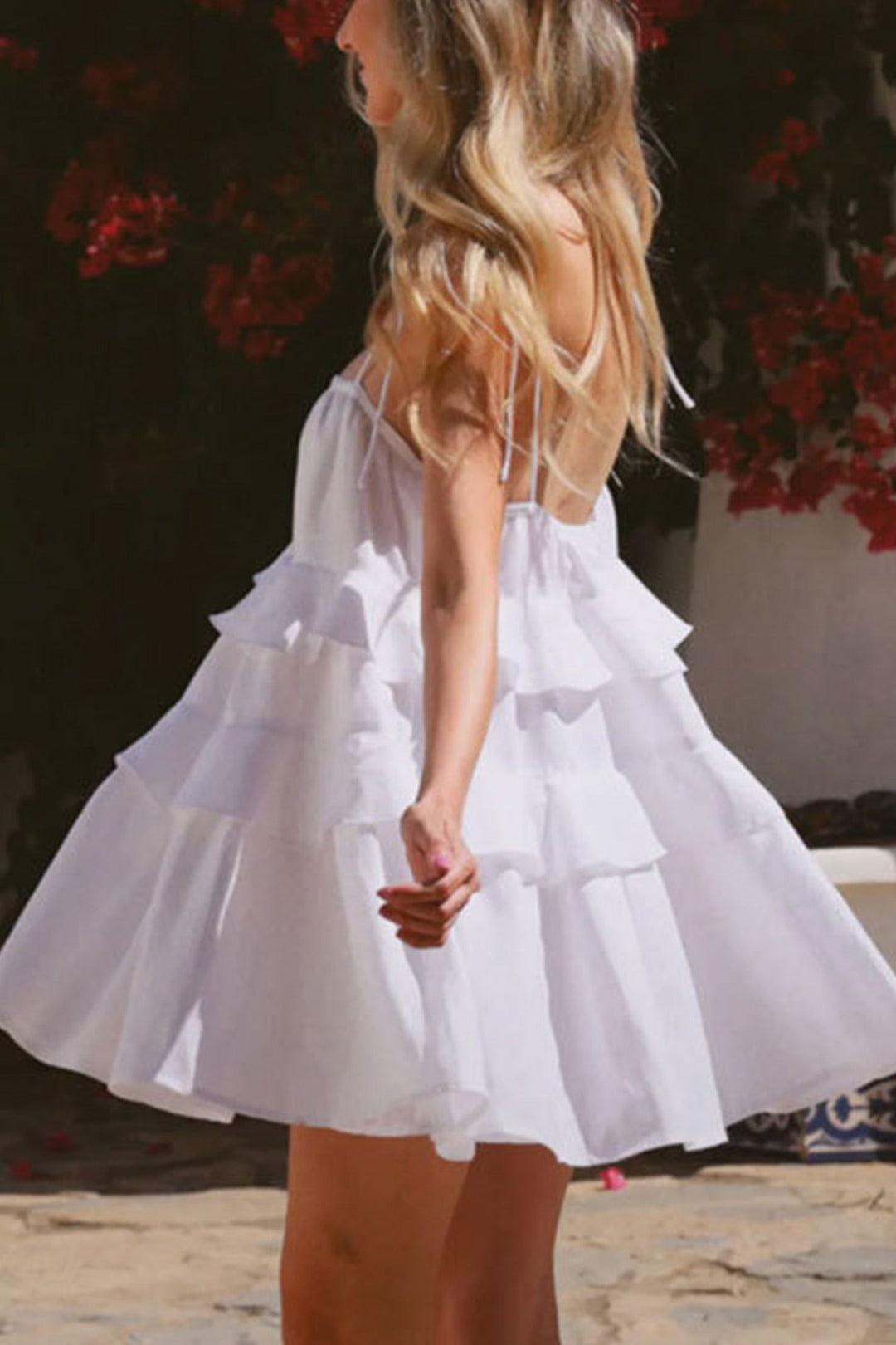 Linde – Katoenen Babydoll-jurk met Strikbandjes en Gelaagde Rok