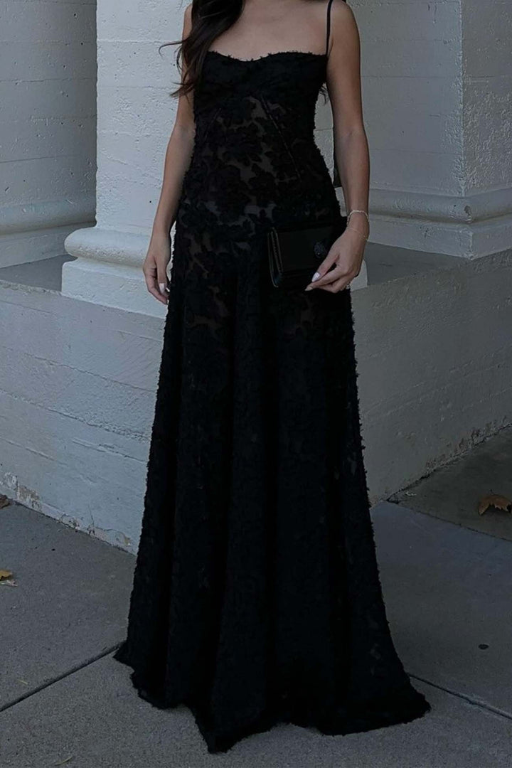 Lara – Mouwloze Maxi Jurk met Kant en Striksluiting Achter-