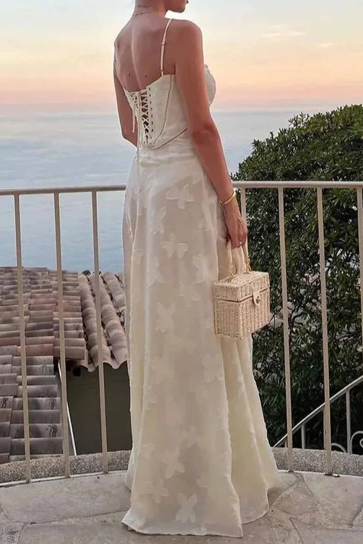 Lara – Mouwloze Maxi Jurk met Kant en Striksluiting Achter-