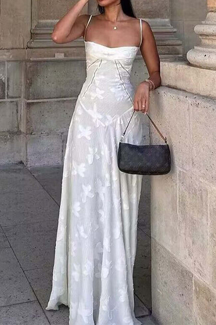 Lara – Mouwloze Maxi Jurk met Kant en Striksluiting Achter-
