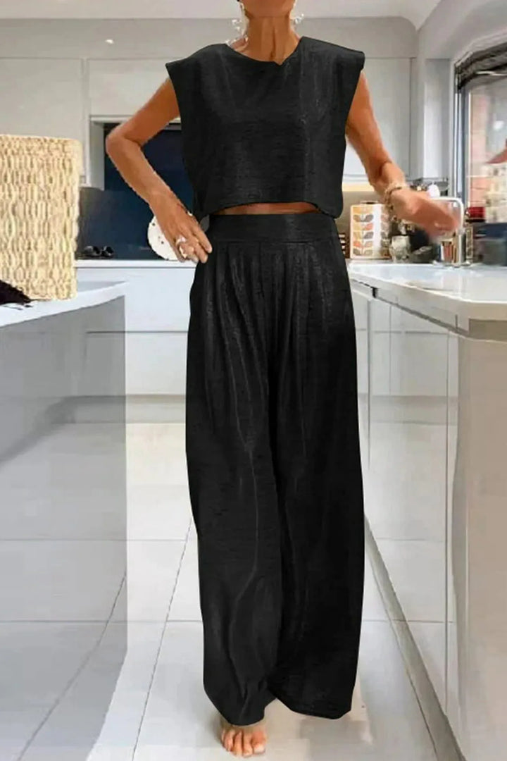 Loïs – Glanzende Set met Crop Top en Wijde Broek