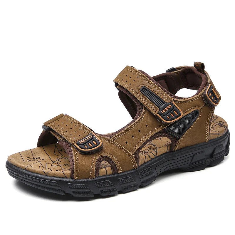 Sportieve herensandalen met klittenbandsluiting – stevig, verstelbaar en perfect voor zomerse activiteiten