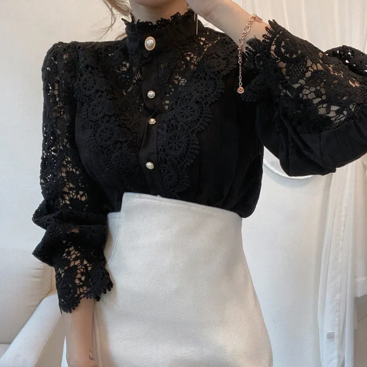 Alina Dames Kantblouse – Vintage-elegante blouse met holle mouwen en kraag