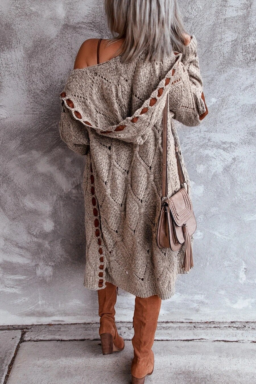 Elodie - Lang Gebreid Vest met Capuchon - Oversized & Warm met Elleboogstukken