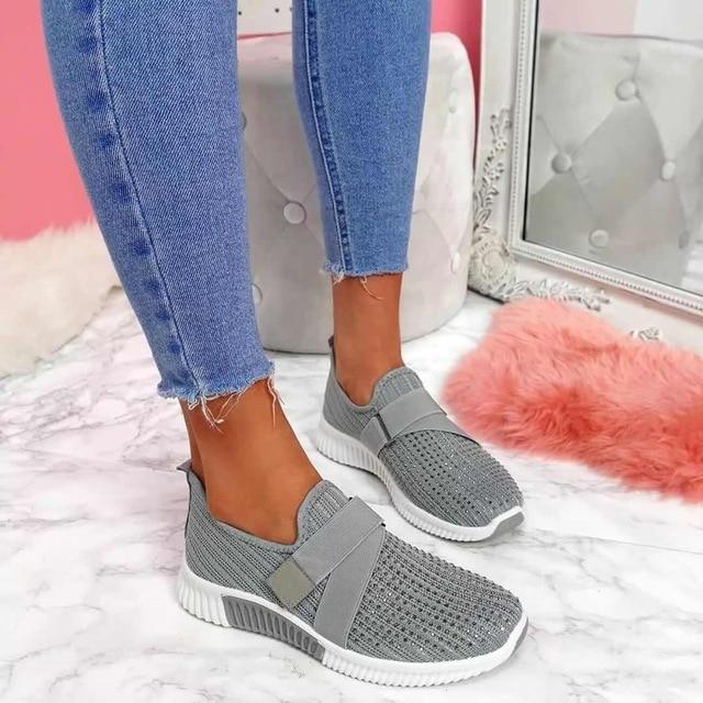 Zoe Dames Slip-on Sneakers - Gemakkelijke Instappers met Klittenbandsluiting