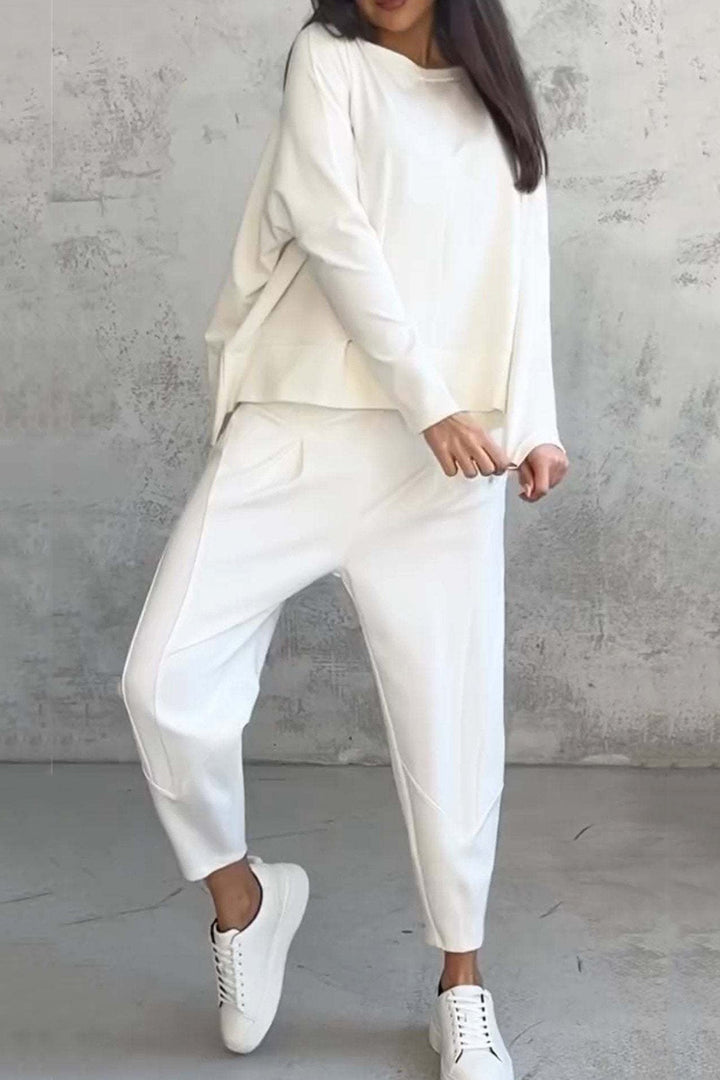 Jinthe – Two-Piece Lounge Set met High-Low Sweater