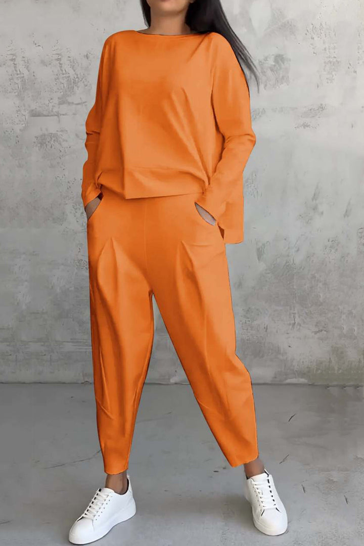 Jinthe – Two-Piece Lounge Set met High-Low Sweater