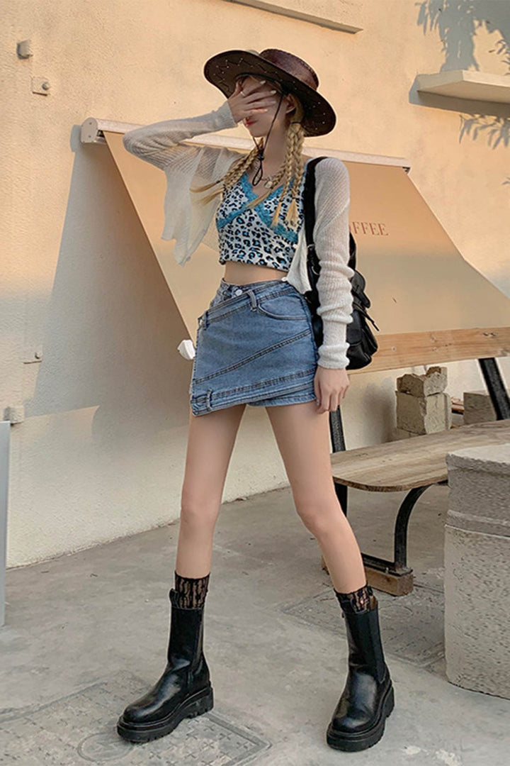 Isa – High-Waist Denim Skorts met Asymmetrisch Detail