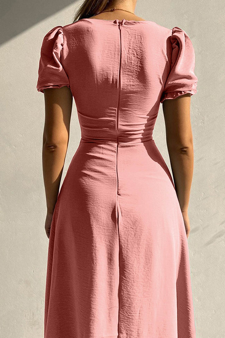 Linde – Midi Jurk met Pofmouwen en Knoopsluiting