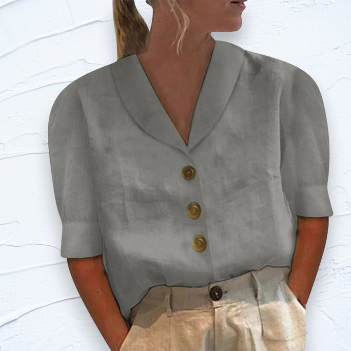 Linnen-katoenen zomerblouse met envelophals en elegante knopen