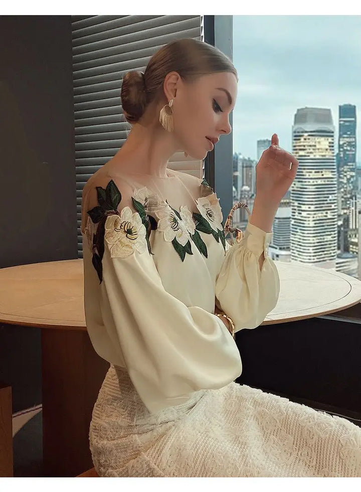 Mira Dames Bloemenblouse – Stijlvolle off-shoulder blouse met lange mouwen