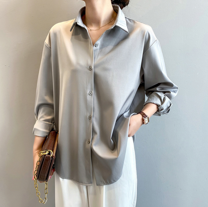 Elena Damesblouse – Zijdeachtige Blouse met Knoopsluiting en Lange Mouwen