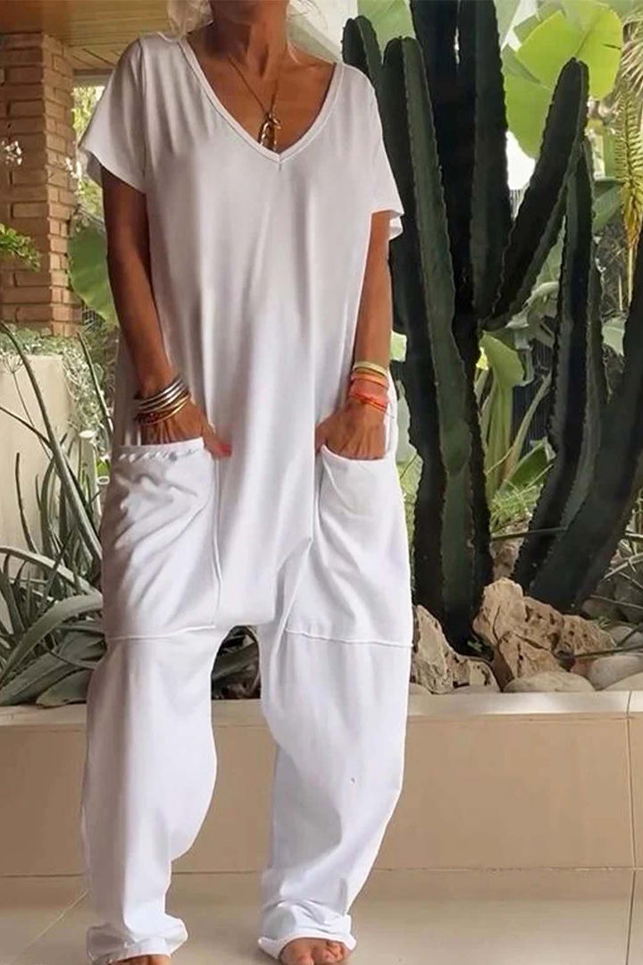 Sien – Baggy Jumpsuit met V-Hals en Zakken