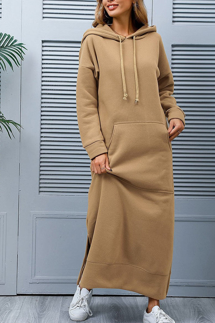 Saar – Hoodie Jurk met Grote Zak en Splitzoom