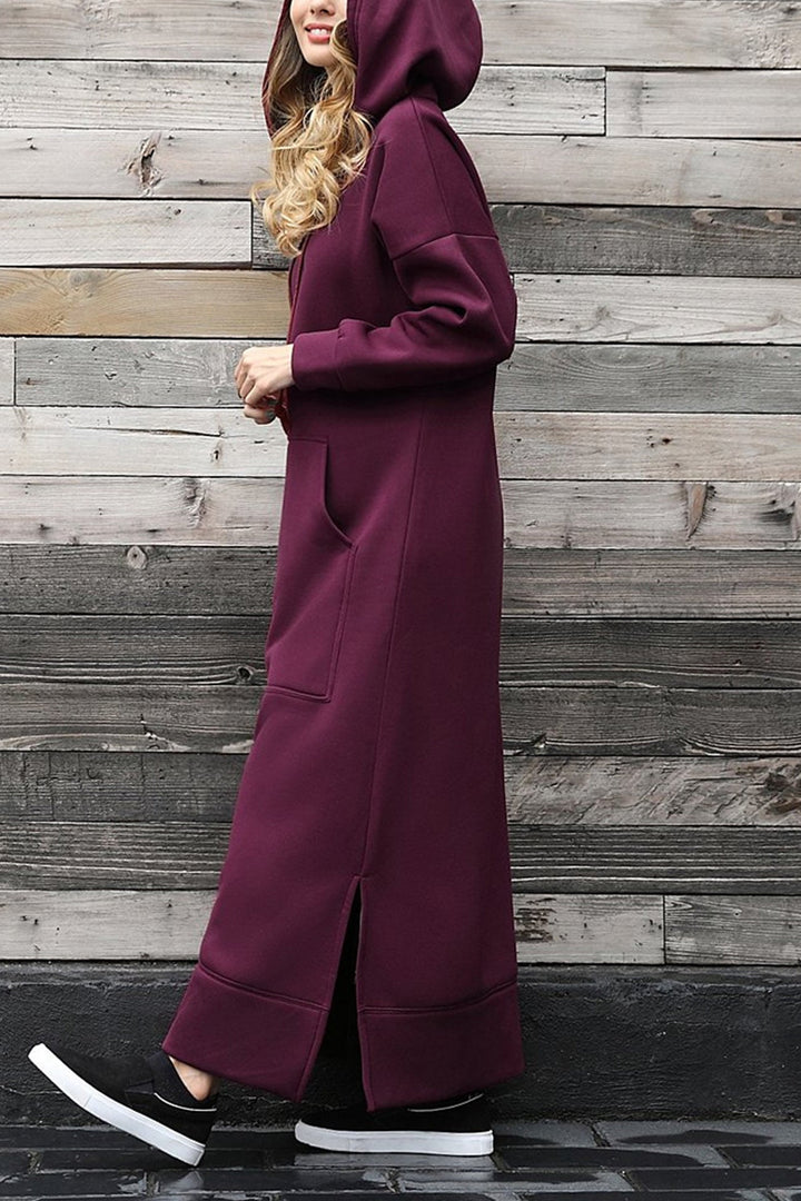 Saar – Hoodie Jurk met Grote Zak en Splitzoom