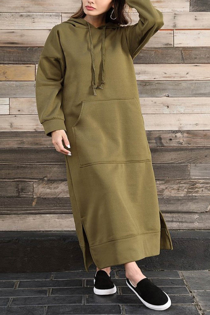 Saar – Hoodie Jurk met Grote Zak en Splitzoom