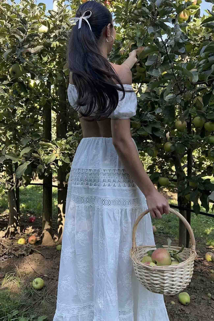 Yfke – Kanten Crop Top & Maxi Rok Set met Cut-Out Detail