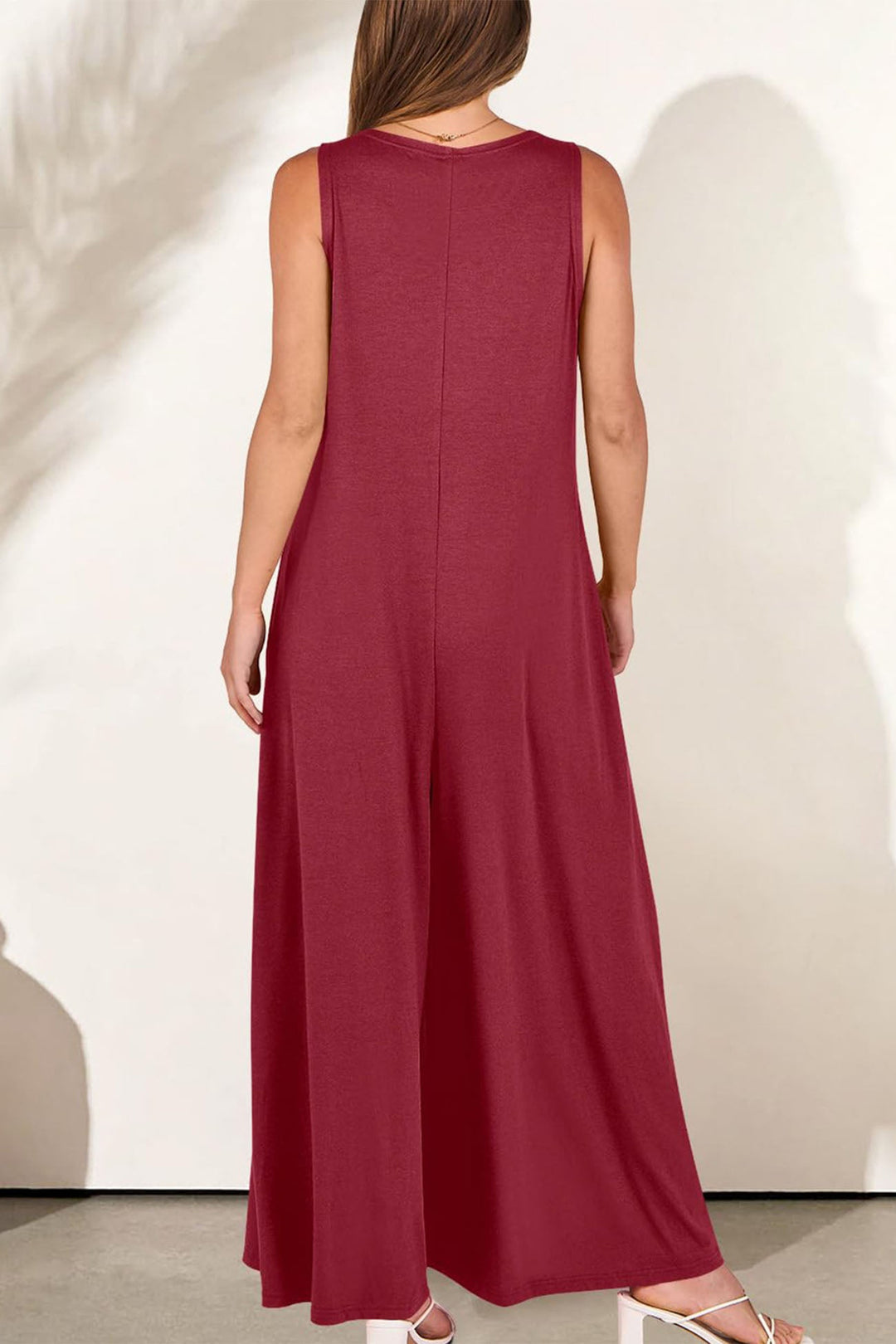 Floor – Mouwloze Jumpsuit met V-Hals en Wijde Pijpen