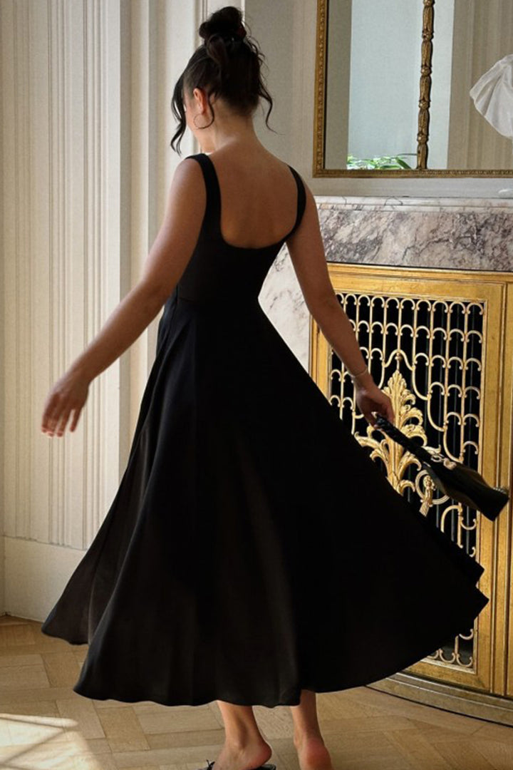 Milou – Mouwloze Maxi Jurk met Corset en Vierkante Halslijn
