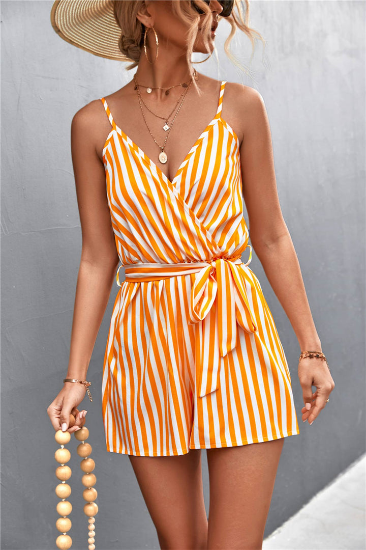 Esmee – Gestreepte Playsuit met V-Hals en Strikdetail