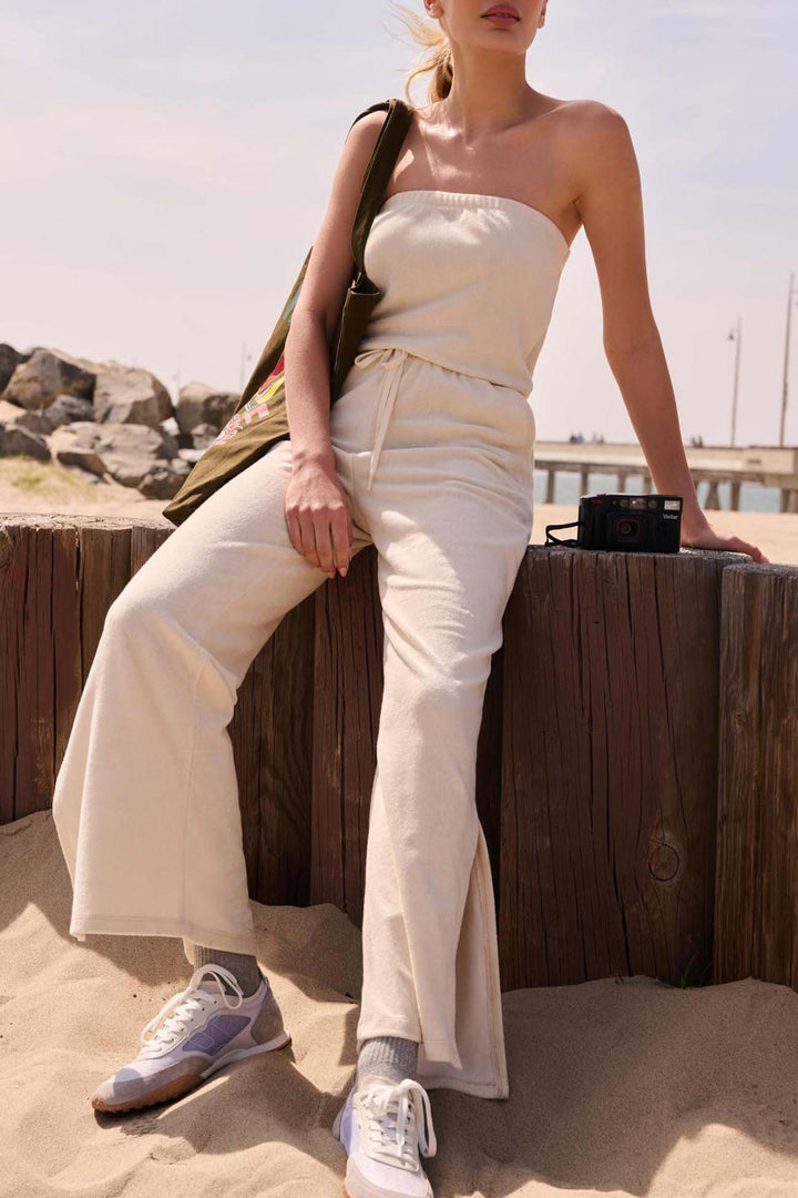 Lotte – Strapless Jumpsuit met Drawstring en Splitpijpen
