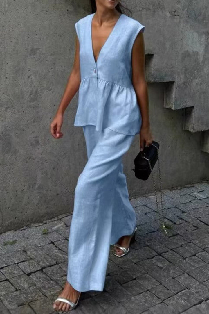 Renée – Katoenen Two-Piece Set met Diepe V-Hals en Wijde Pijpen