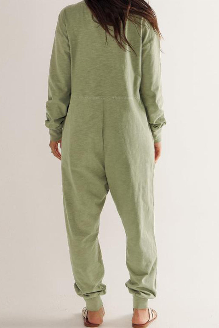 Sofie – Jumpsuit met V-Hals, Lage Schouders en Lange Mouwen