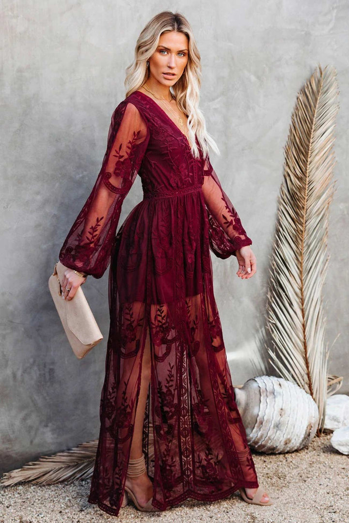 Veerle – Maxi Jurk met Kantdetails en Zijsplit