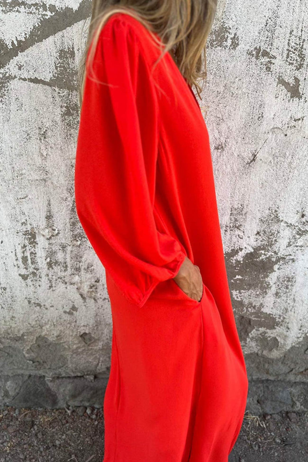 Jinte – Maxi Jurk met V-Hals en Ballonmouwen