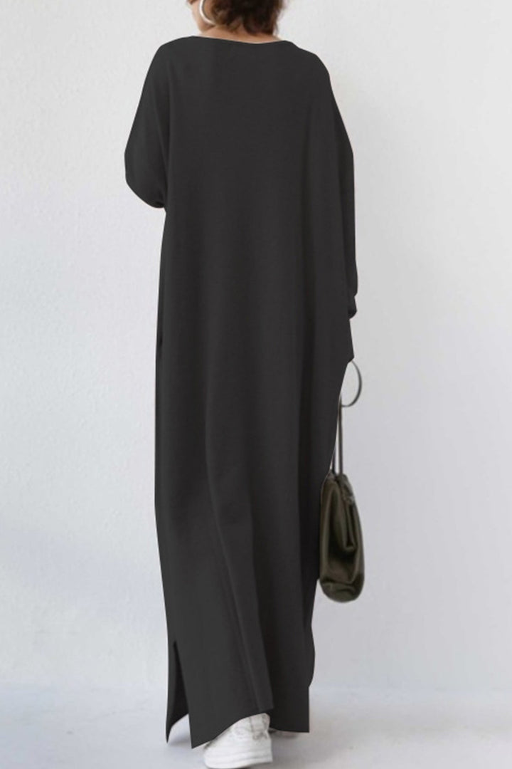 Tessa – Sweaterjurk met V-Hals en Splitzoom