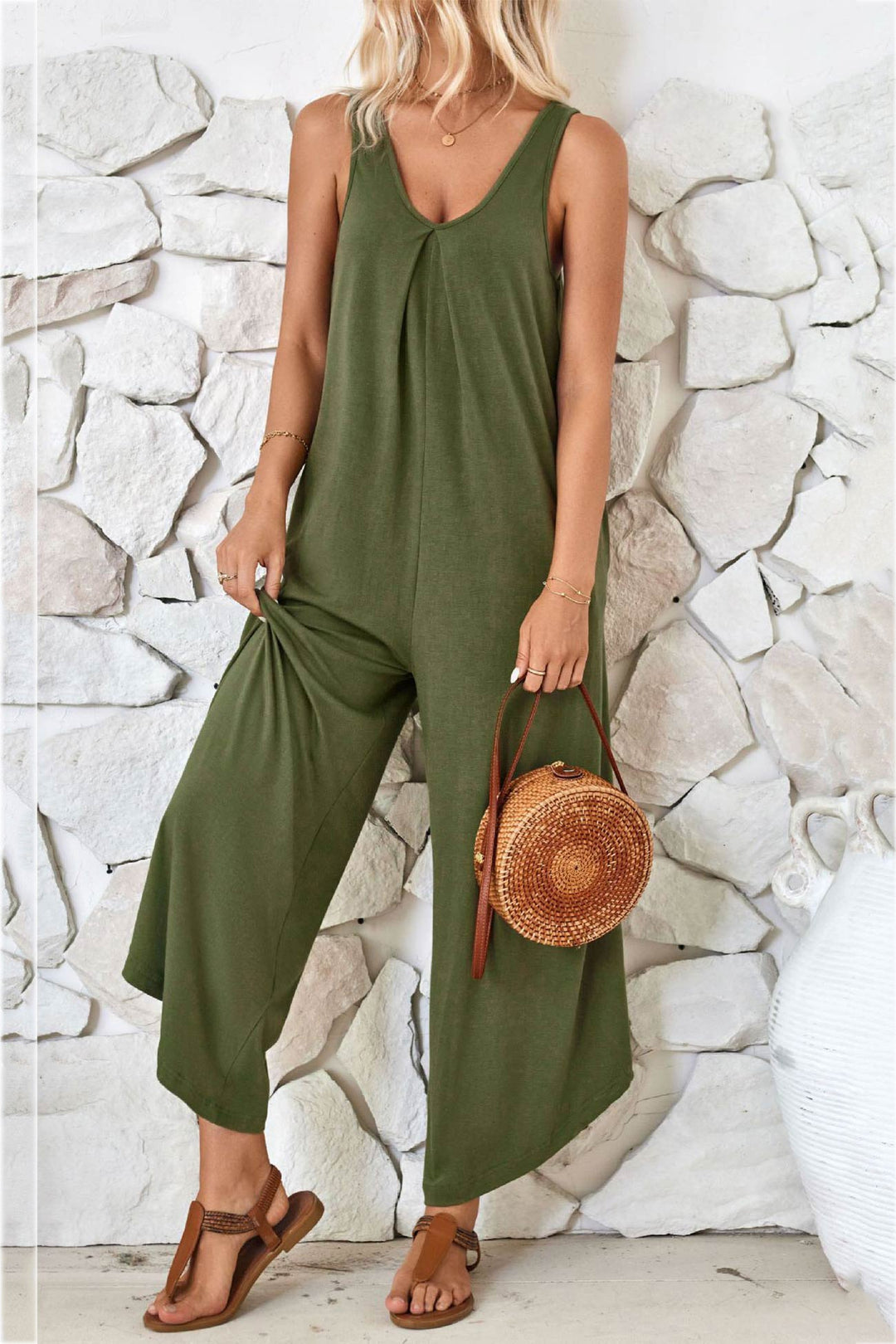 Maren – Katoenen Jumpsuit met V-Hals en Asymmetrische Zoom