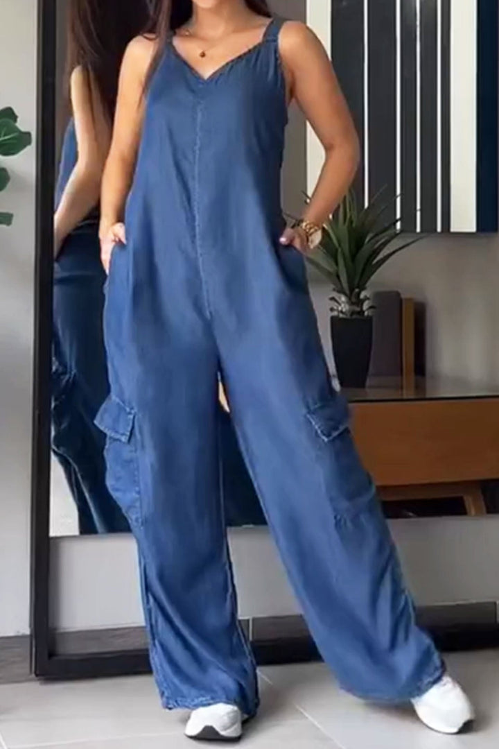 Nora – Mouwloze Jumpsuit met V-Hals, Smockrug en Zakken