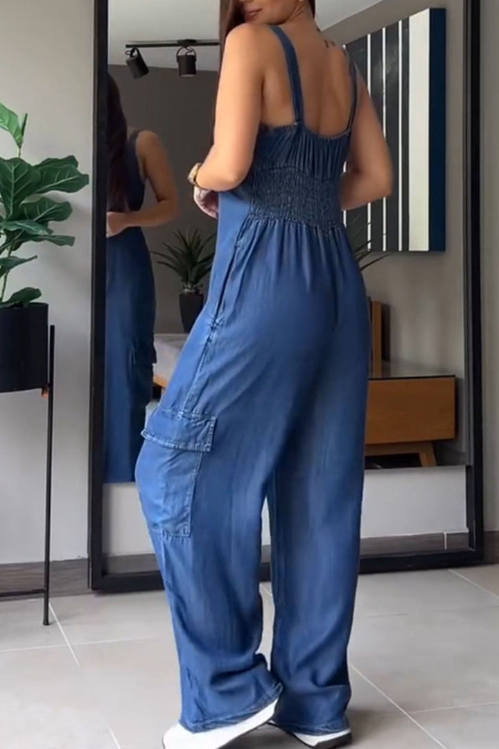 Nora – Mouwloze Jumpsuit met V-Hals, Smockrug en Zakken