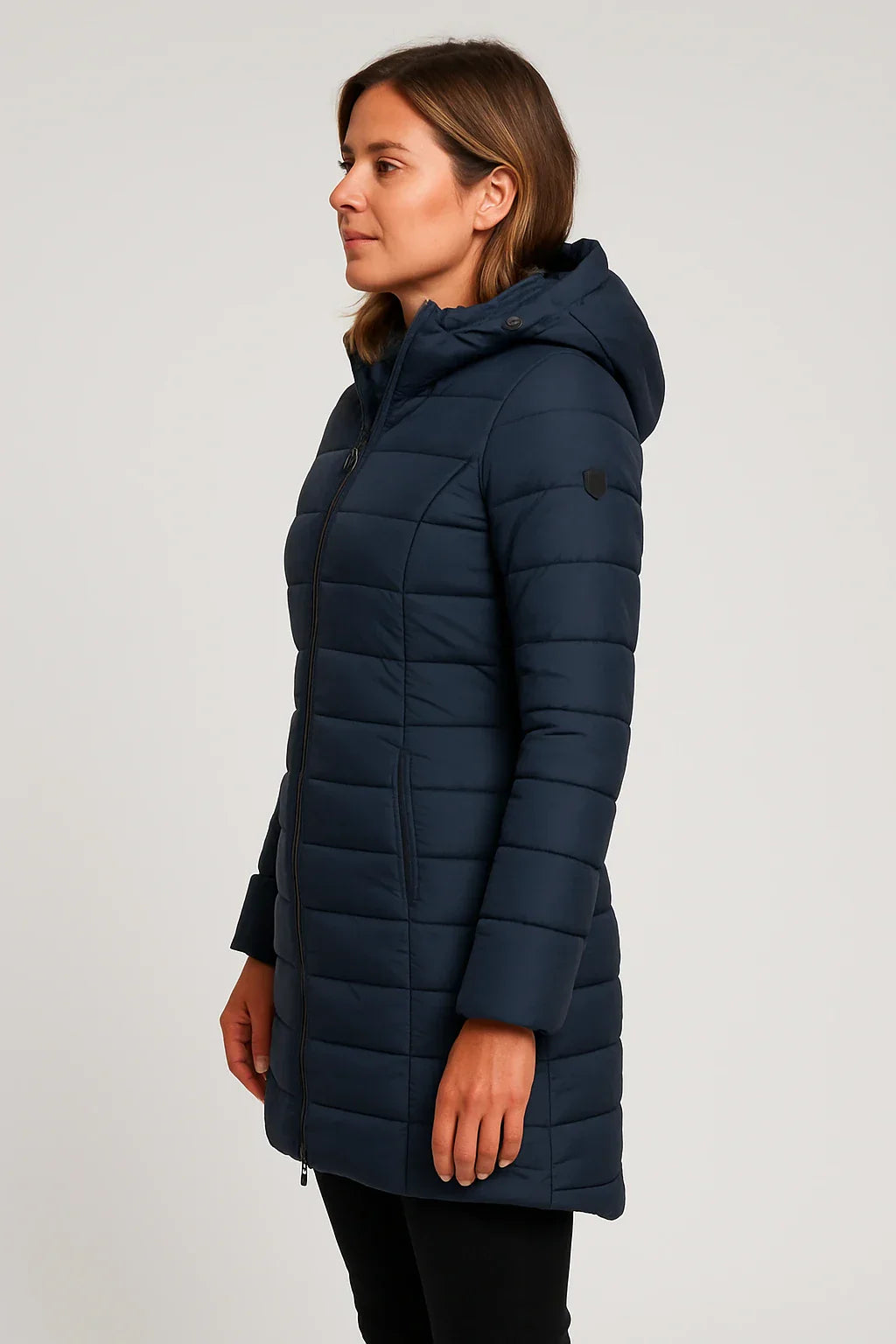 Lotte | Gewatteerde pufferjas met capuchon in mid-length stijl voor dames