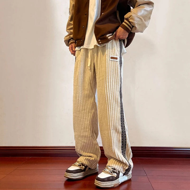 Heren corduroy joggingbroek – Zachte ribstof en relaxte pasvorm voor stijlvolle ontspanning