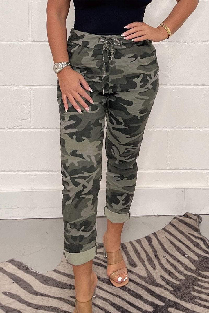 Britt - Dames Stijlvolle Camouflage Broek