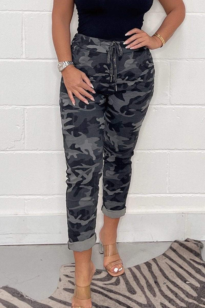 Britt - Dames Stijlvolle Camouflage Broek